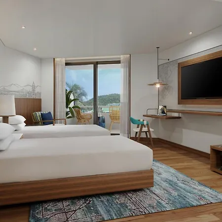 Le Meridien Phuket Beach Resort-2